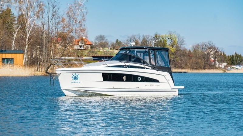 Balt 818 Tytan | Sloth