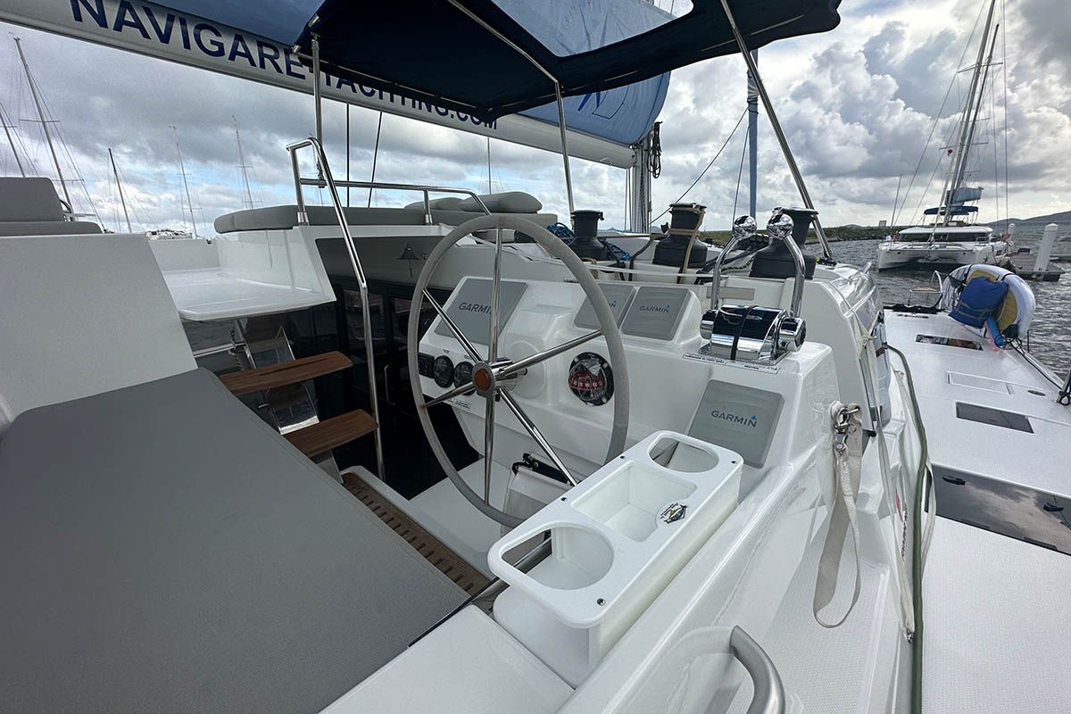 Fountaine Pajot New 51 | Endless Summer