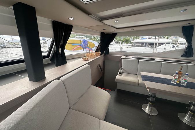 Fountaine Pajot New 51 | Endless Summer