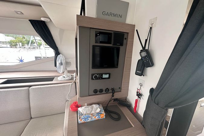 Fountaine Pajot New 51 | Endless Summer