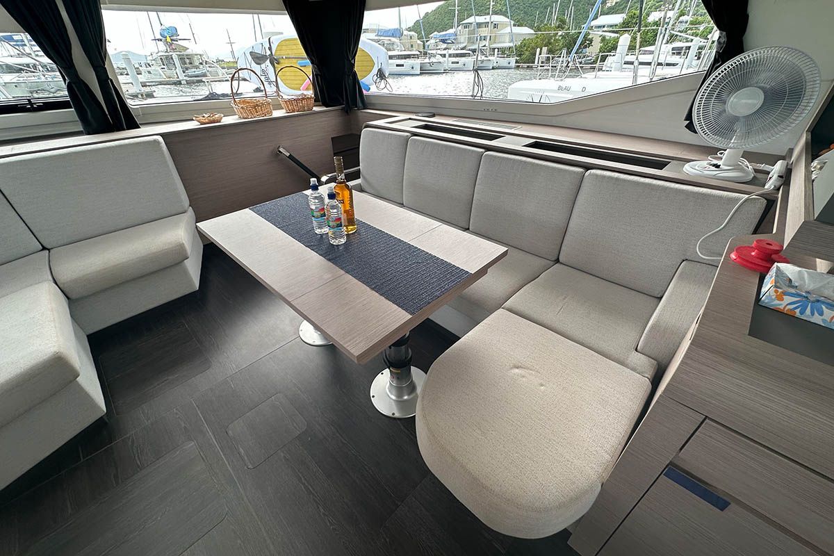 Fountaine Pajot New 51 | Endless Summer