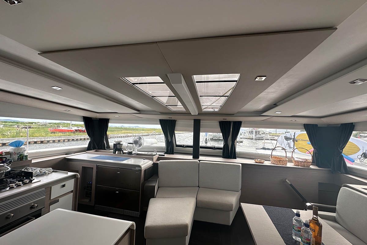 Fountaine Pajot New 51 | Endless Summer