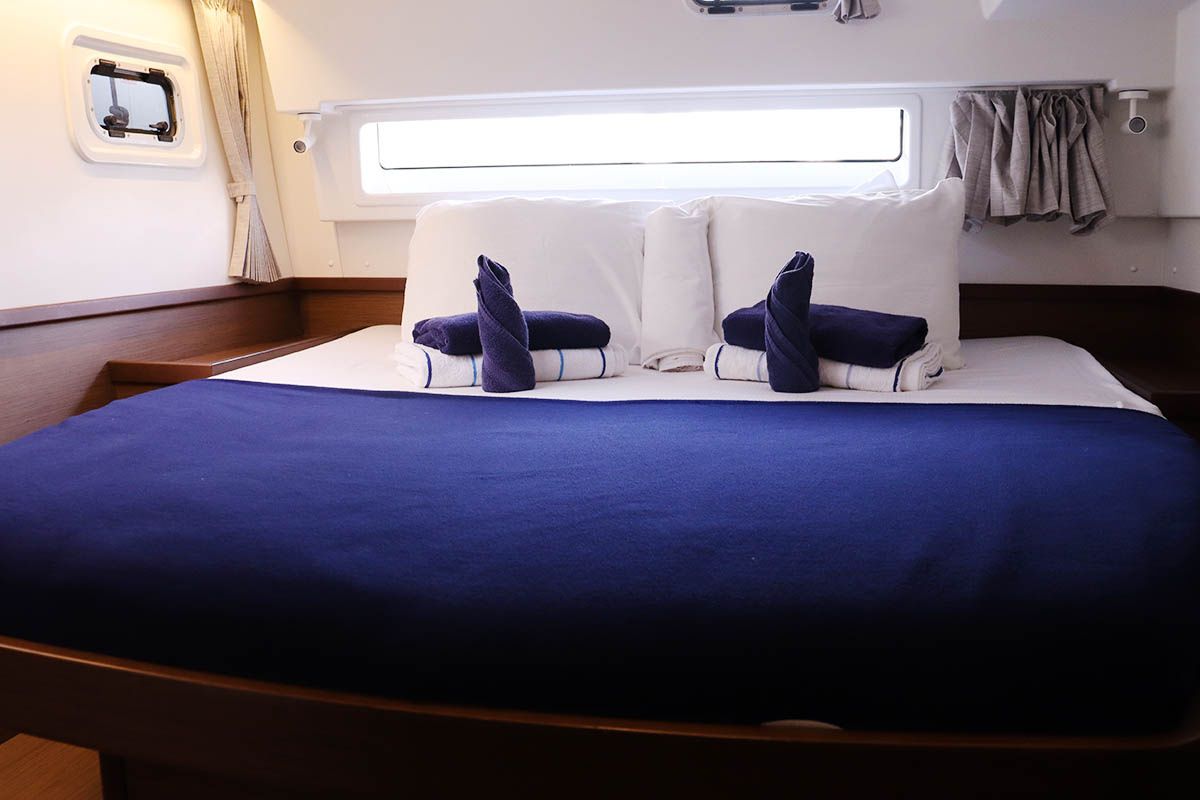 Lagoon 42 | Blu Heron