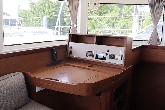Lagoon 42 | Blu Heron