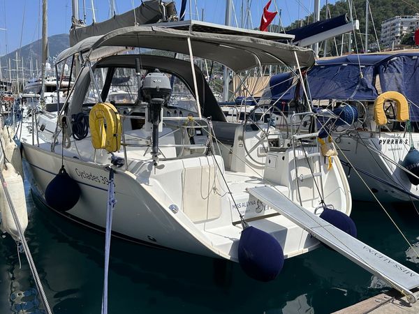 Beneteau Cyclades 39.3 | Miss Aleyna