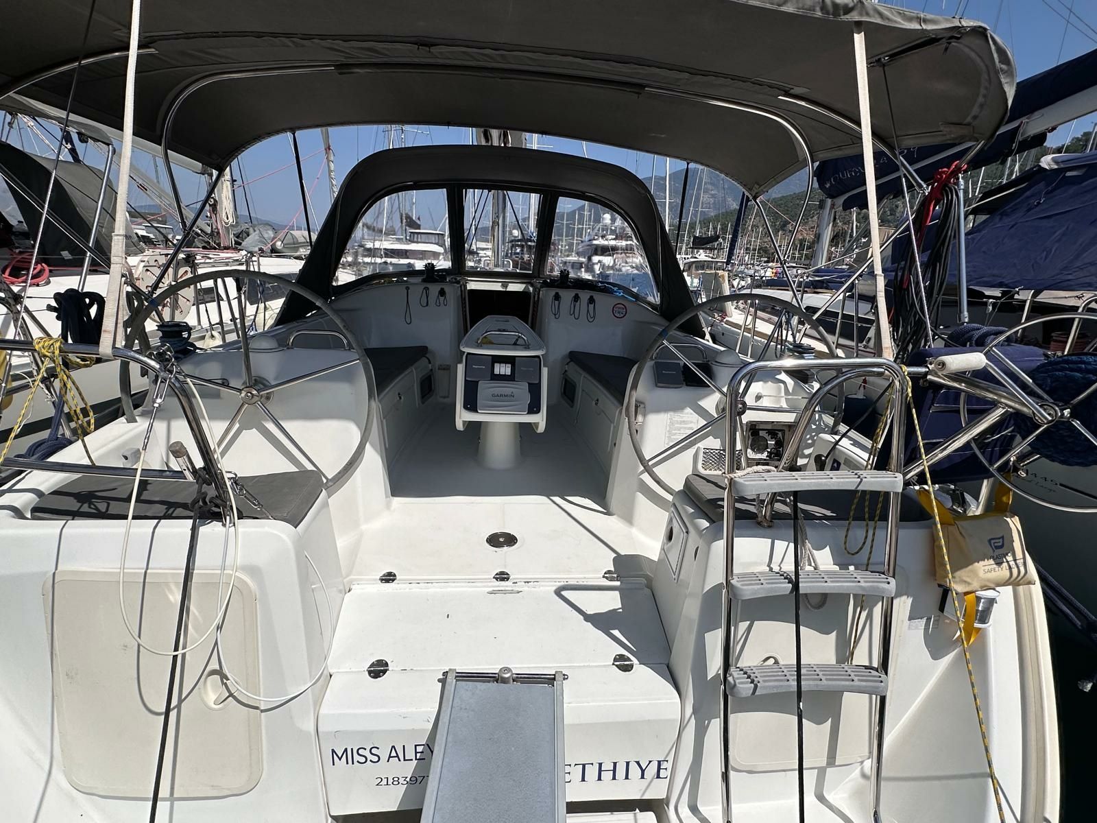 Beneteau Cyclades 39.3 | Miss Aleyna