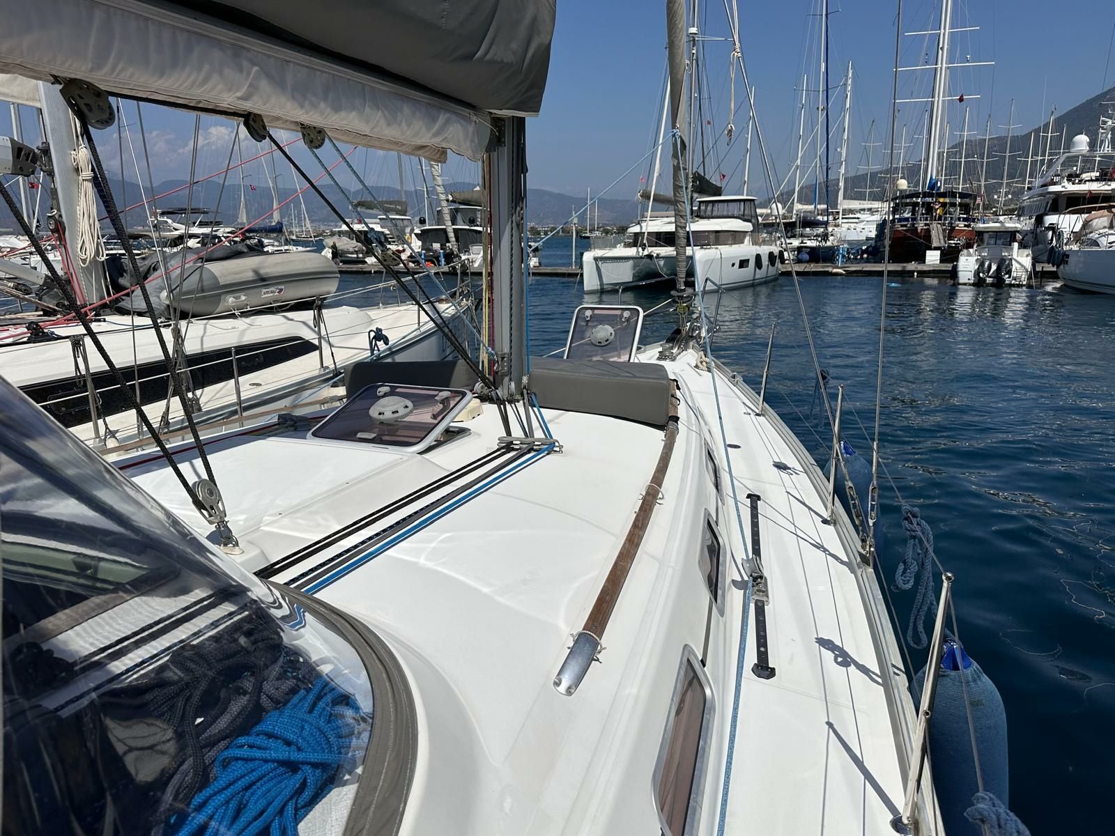 Beneteau Cyclades 39.3 | Miss Aleyna