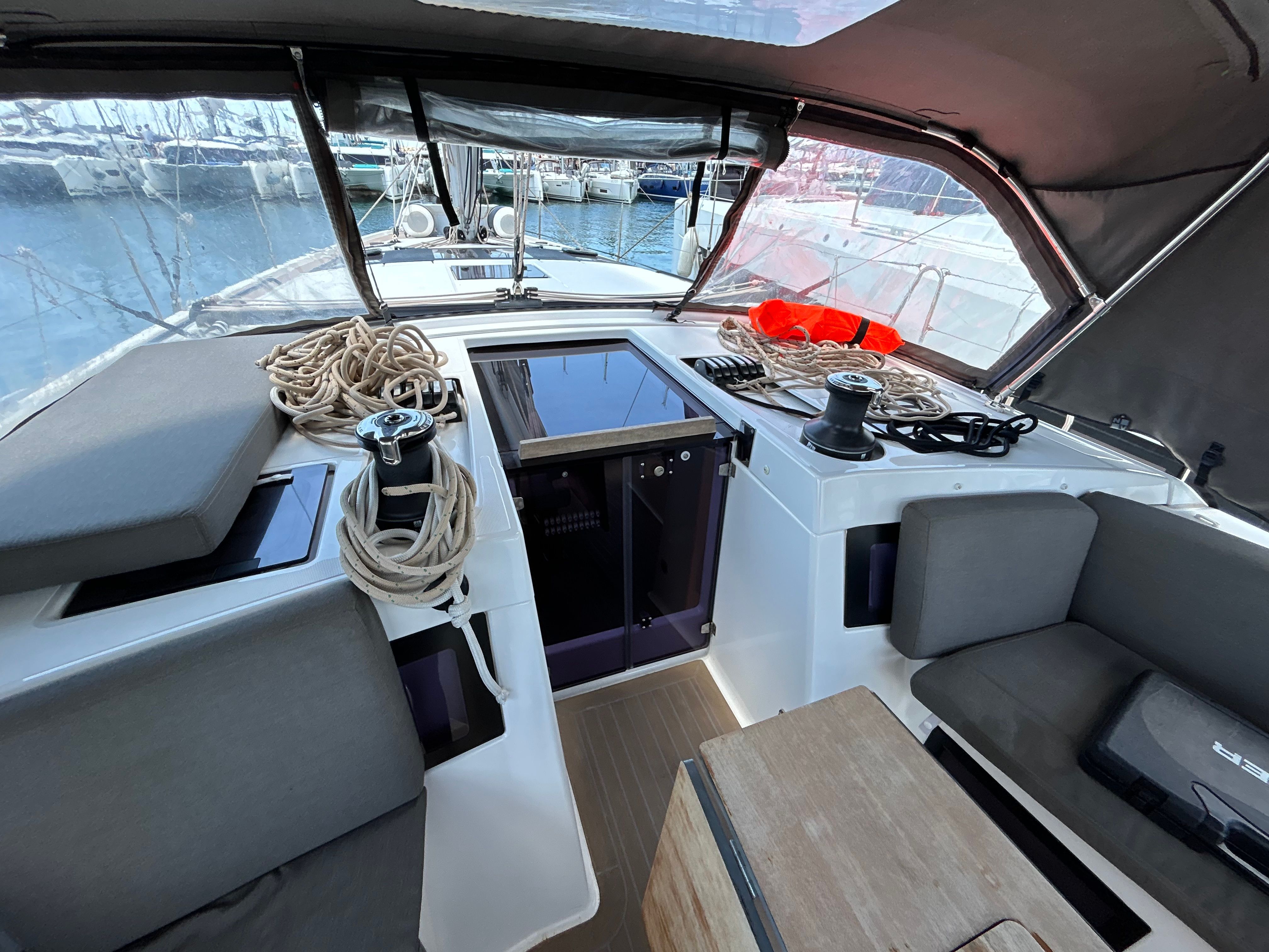 Dufour 470 | Emma