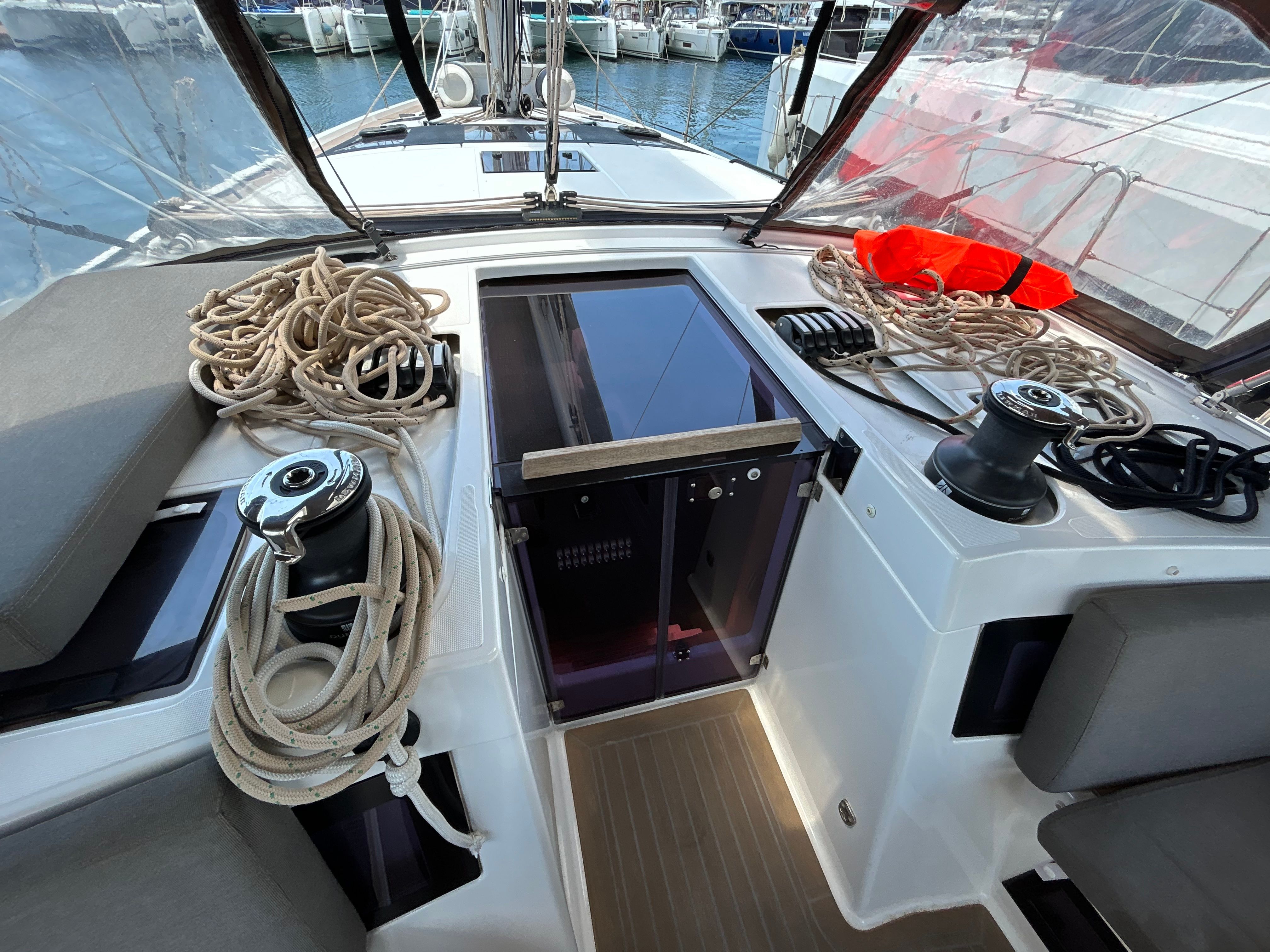 Dufour 470 | Emma