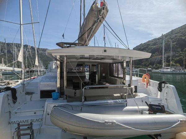 Bali 4.4 | Madame Black