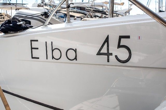 Fountaine Pajot Elba 45 | Mali Havana