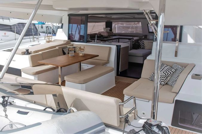 Fountaine Pajot Elba 45 | Mali Havana