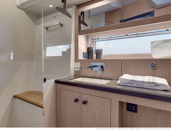 Beneteau Oceanis 62 | Onyx