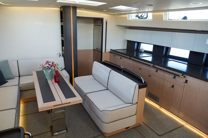 Beneteau Oceanis 62 | Onyx