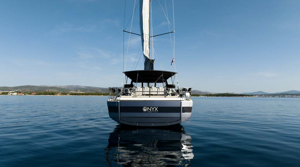 Beneteau Oceanis 62 | Onyx