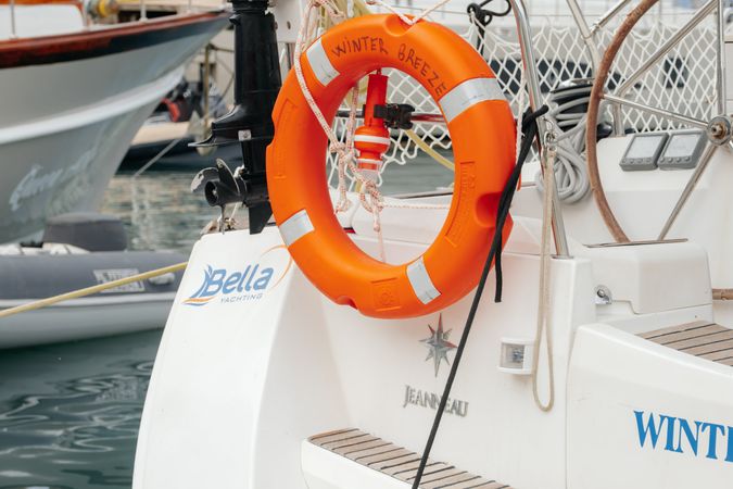 Jeanneau Sun Odyssey 42 i | Winter Breeze