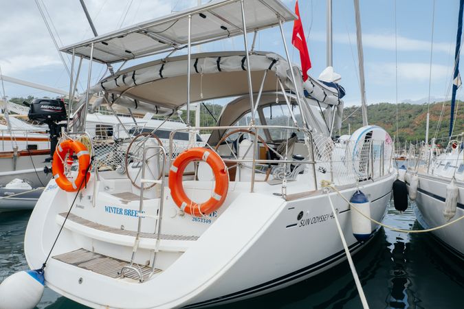 Jeanneau Sun Odyssey 42 i | Winter Breeze
