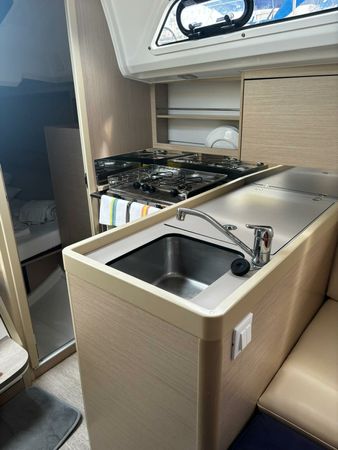 Beneteau Oceanis 30.1 | Amal