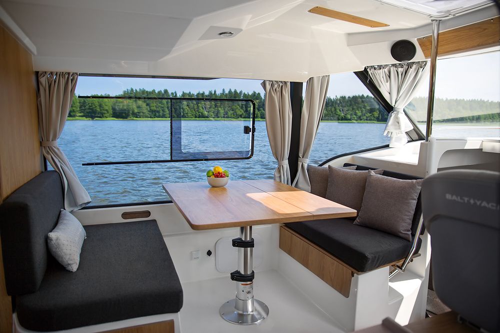 Sun Camper 35 Flybridge | Anna Maria