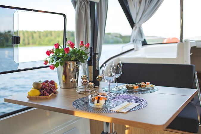 Sun Camper 35 Flybridge | Anna Maria