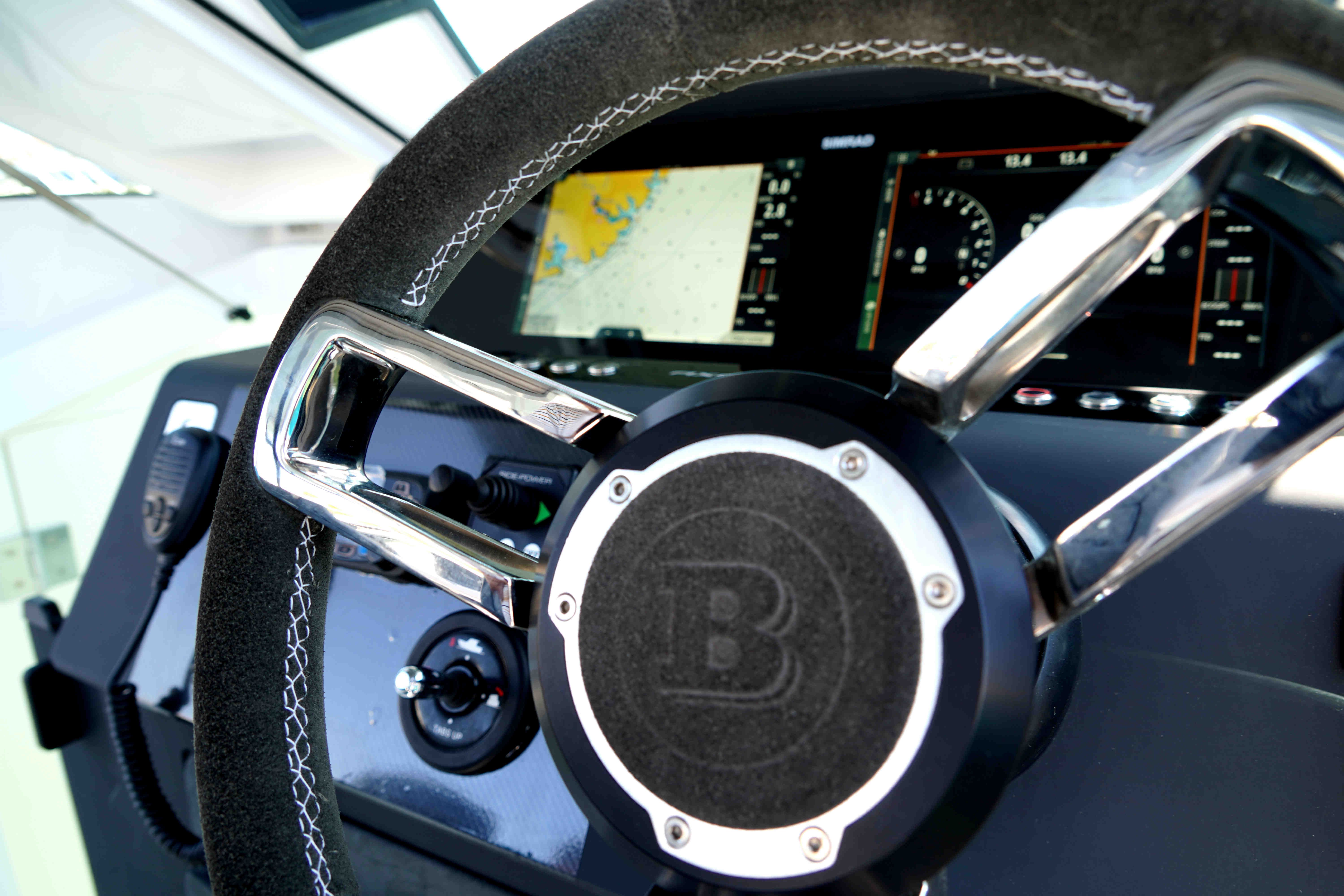 Axopar T-Top Brabus Line 37 | Maverick