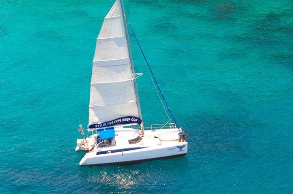 Fountaine Pajot Antigua 37 | Ulysse Explorer