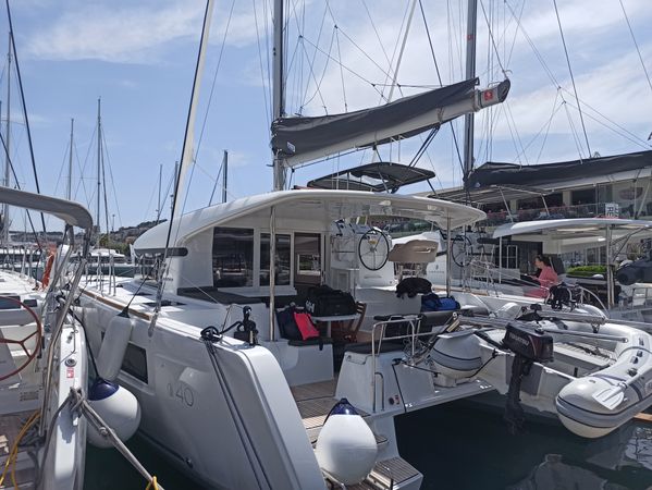 Lagoon 40 | Twilight