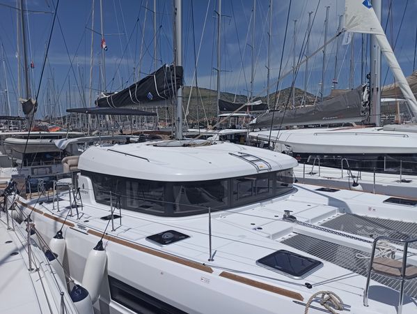 Lagoon 40 | Twilight