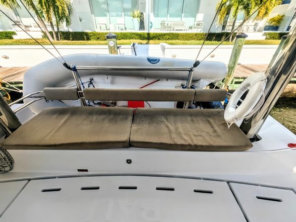 Bali 4.8 | First Tracks