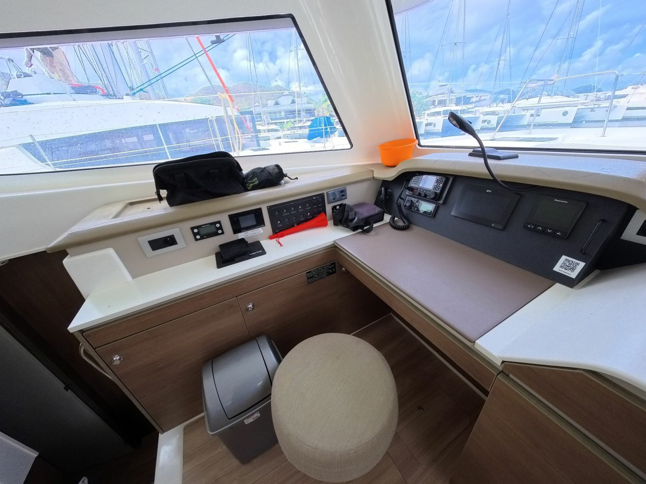 Bali Catspace | Zephyr