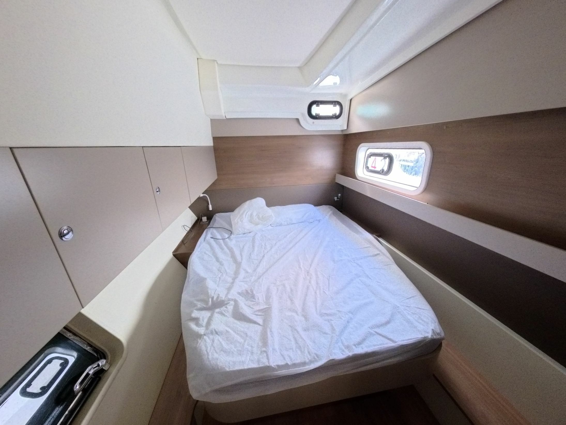 Bali Catspace | Zephyr