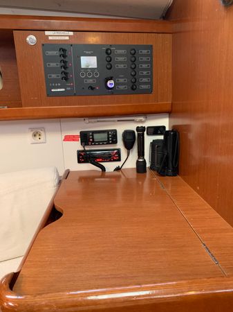 Beneteau Oceanis 34 | Sun Thief