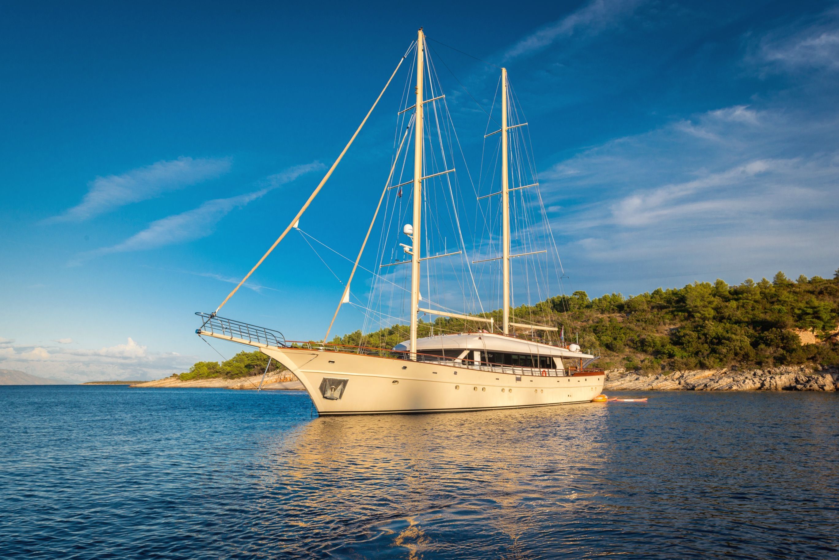 Custom Built 147 | Son de Mar