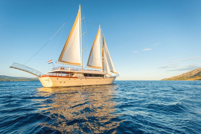 Custom Built 147 | Son de Mar