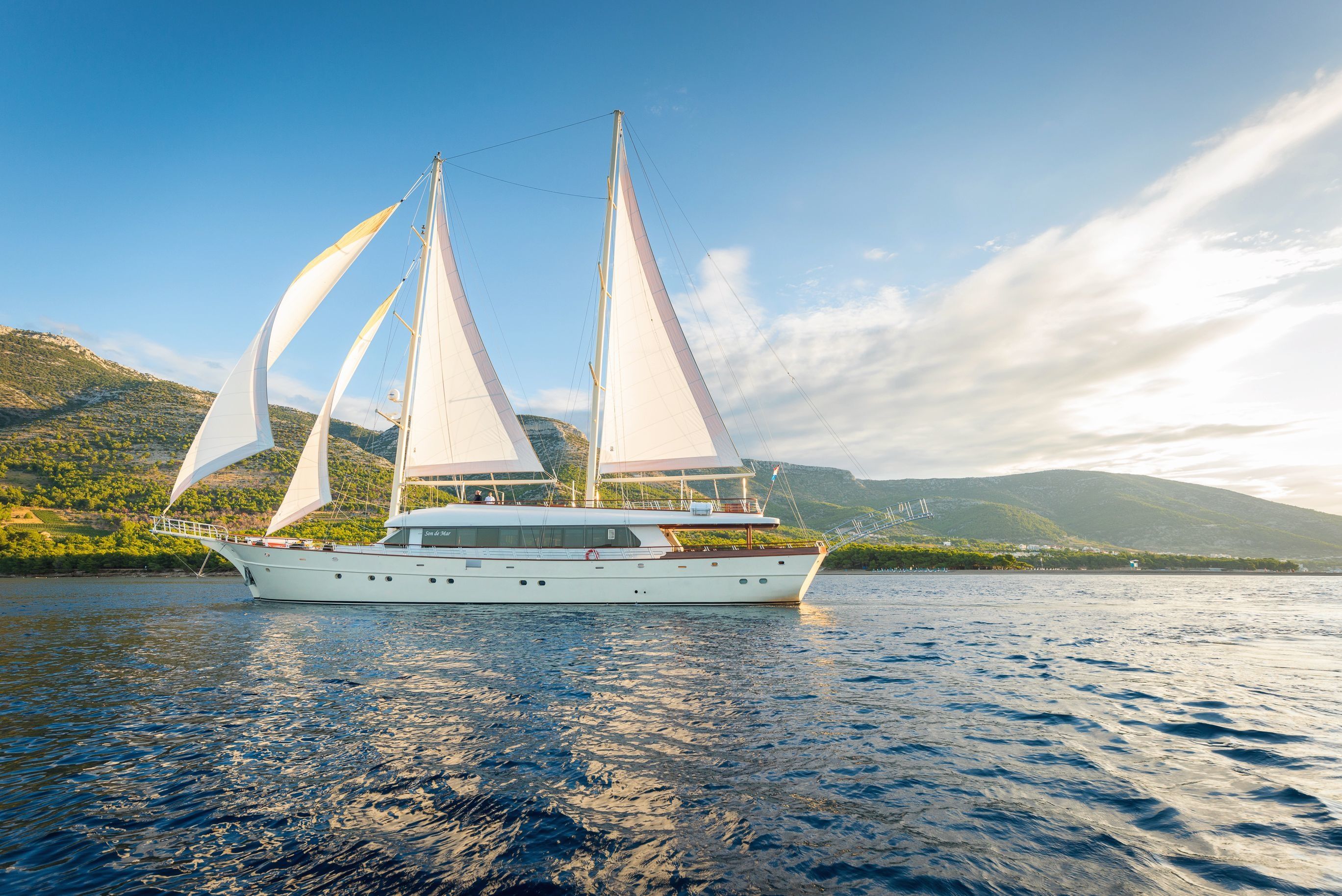 Custom Built 147 | Son de Mar