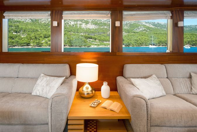 Custom Built 147 | Son de Mar