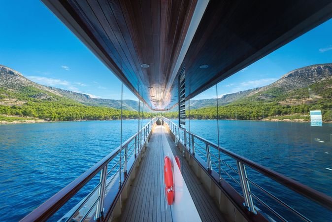 Custom Built 147 | Son de Mar