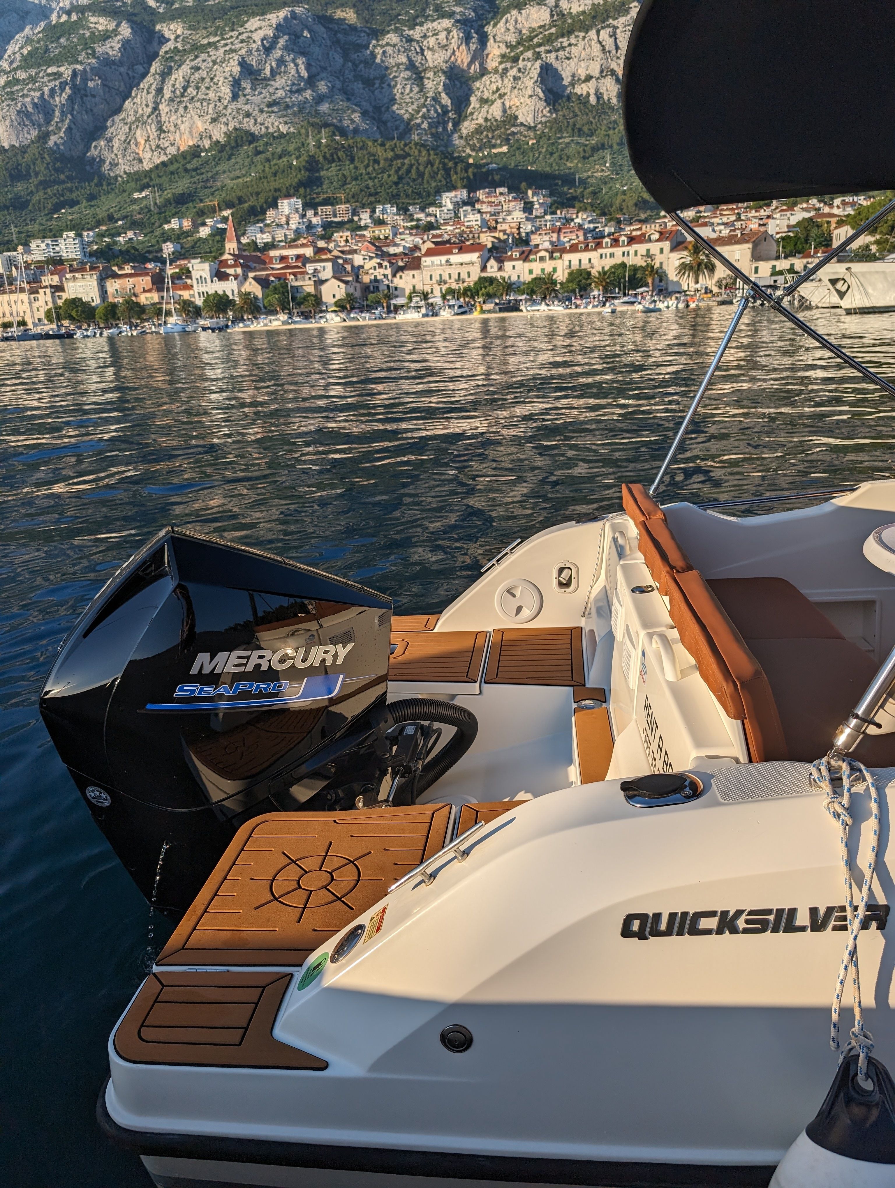 Quicksilver 675 | Open