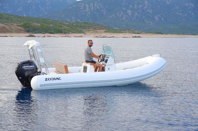 Zodiac Medline 580 | Santa Maria 3