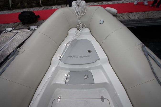 Bombard Sunrider 700 | 20