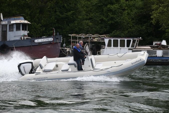 Bombard Sunrider 700 | 20