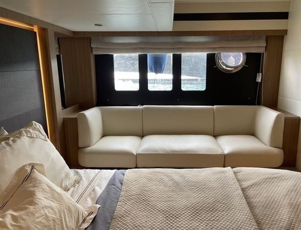 Absolute 52 Fly | Oxygen