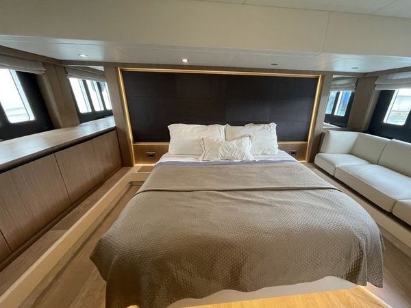 Absolute 52 Fly | Oxygen