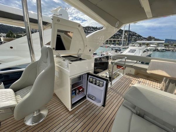 Absolute 52 Fly | Oxygen