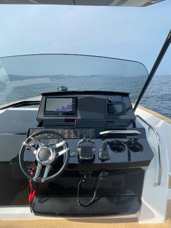 Pardo 38 | Blue Moon