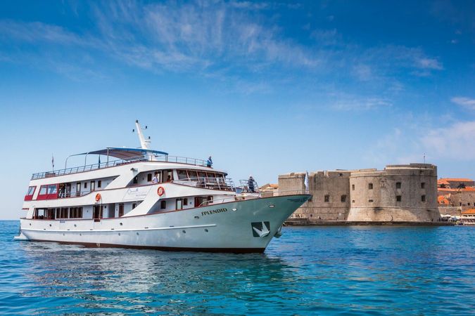 Custom Built 124 | Splendid