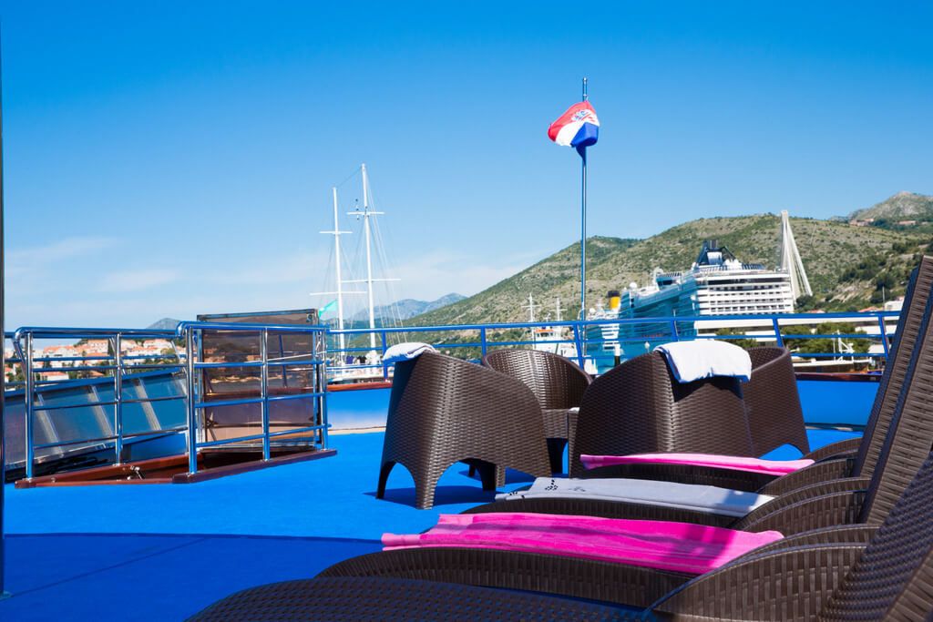 Custom Built 124 | Splendid