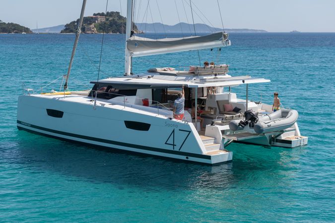 Fountaine Pajot Saona 47 | SeaU