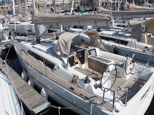 Dufour 310 | Fastinet
