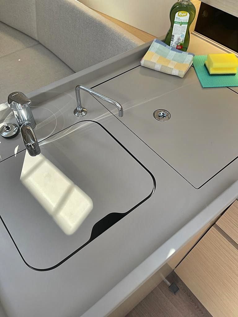 Beneteau Oceanis 34.1 | Ka Nani